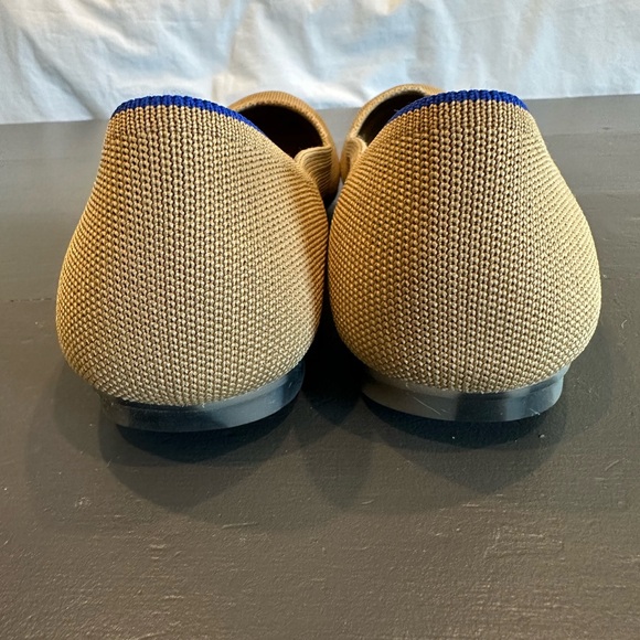 Like New Rothy’s Flats - Picture 4 of 7